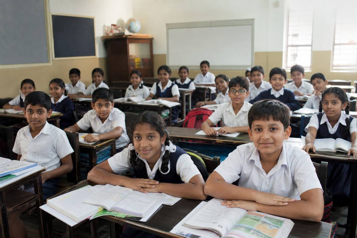 Talenttera students learning in classroom